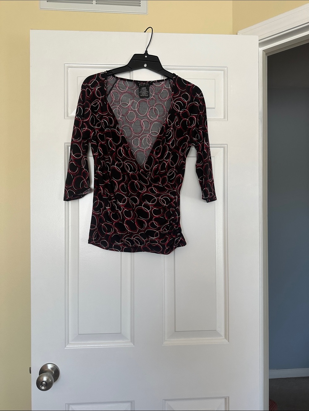 George Black Women's Wrap-Style Top with Red & Pink Ring Print